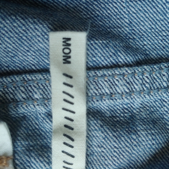 Garage Two-Tone High Rise Mom Jeans Size 1 - Picture 13 of 16